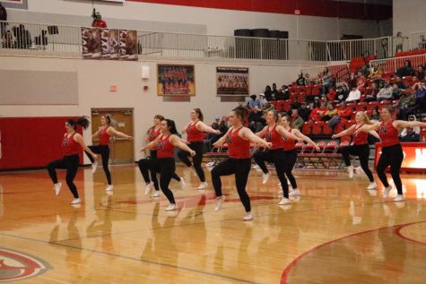 The NHS dance team brings the sass 
during a halftime performance at 
the boys varsity basketball game.